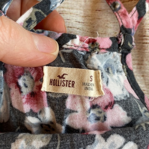 🔴5/$25🔴 HOLLISTER floral boho tank - Picture 3 of 3